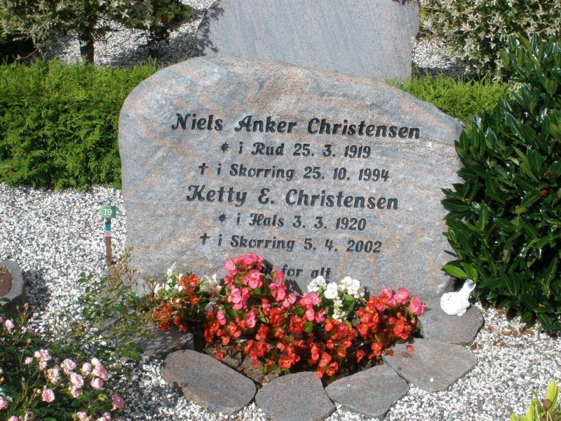Ketty E. Christensen.JPG